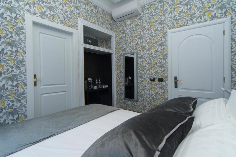Via Veneto Suites ローマ エクステリア 写真
