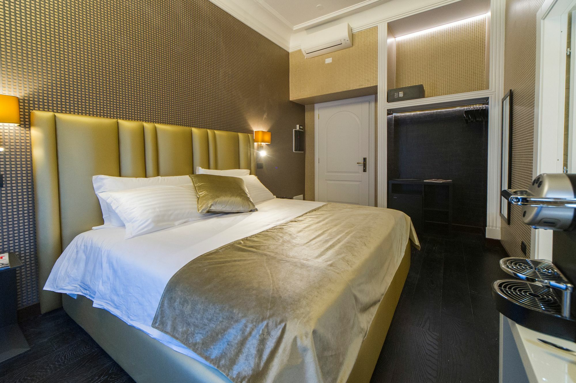 Via Veneto Suites ローマ エクステリア 写真